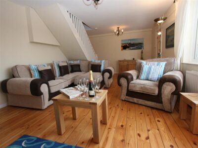 North Cornwall budget pet friendly sleeps 5