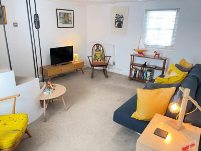 St Ives dog friendly cottage sleeps 4