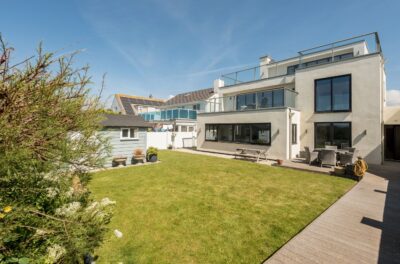 Sussex family friendly beach house sleeps 12