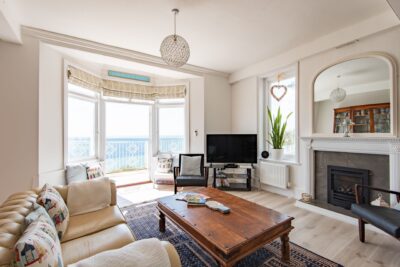 Sandgate beachfront apartment sleeps 8