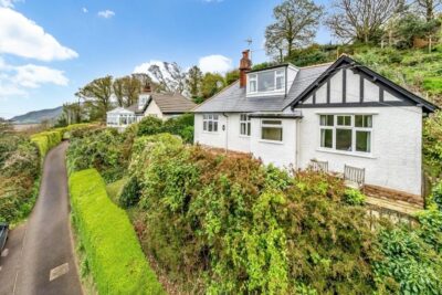 Porlock dog friendly cottage sleeps 6