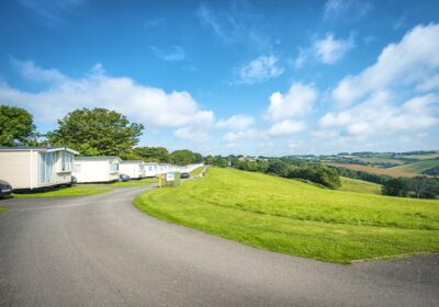 Polperro family friendly holiday park with pool