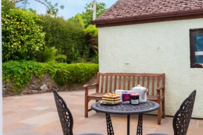 Strete one bed dog friendly couples cottage