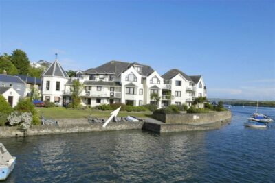 Kingsbridge self catering sea views sleeps 4