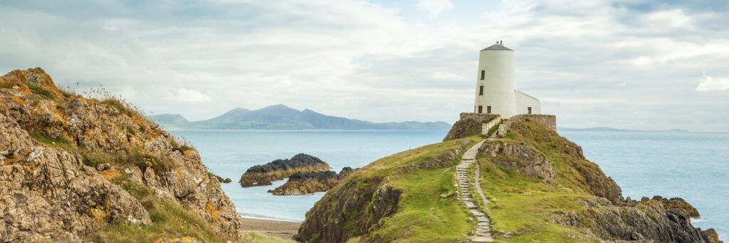 Anglesey Cottages by the Sea