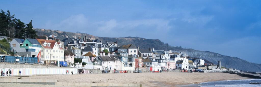 Lyme Regis Cottages by the Sea