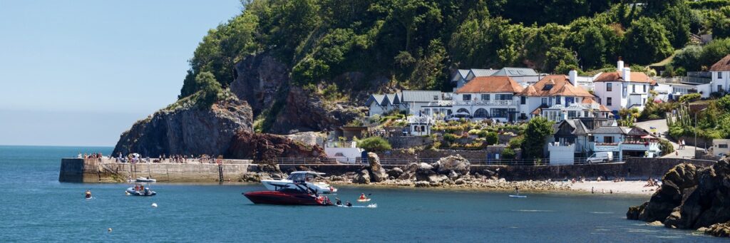 Torquay Hot Tub Holidays