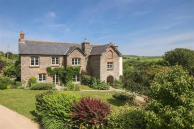 Thurlestone large group family accommodation