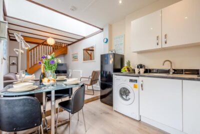 Pet friendly stylish holiday cottage