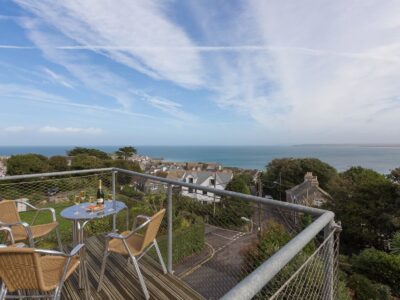 St Ives self catering apartment with sea views