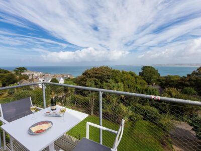 St Ives luxury penthouse with parking