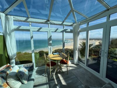 Carbis Bay couples luxury apartment sleeps 2