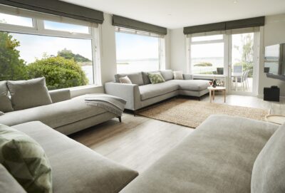 Marazion luxury waterfront family cottage