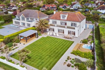 Sussex luxury beachfront house with hot tub