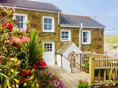 Perranporth large pet friendly beach cottage