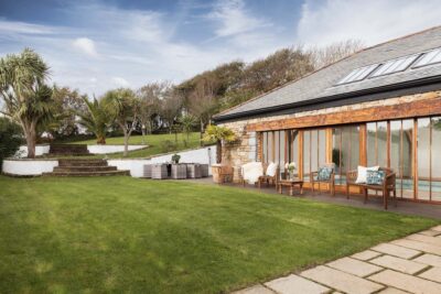 Luxury farmhouse with hot tub and pool