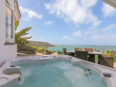 Carbis Bay luxury hot tub villa sleeps 5