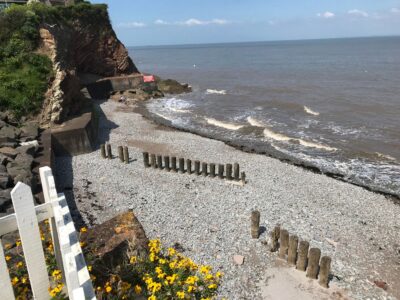 Watchet dog friendly cottage by the beach