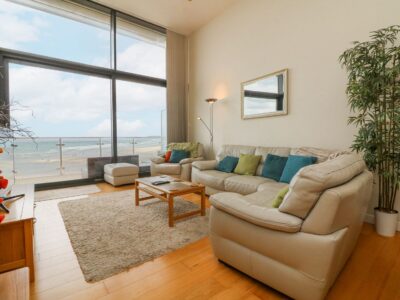 Devon penthouse apartment with sea views