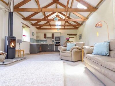 Cornwall barn conversion with pets welcome