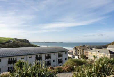 Watergate Bay pet friendly with sea views