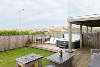 Cornwall hot tub apartment sea views